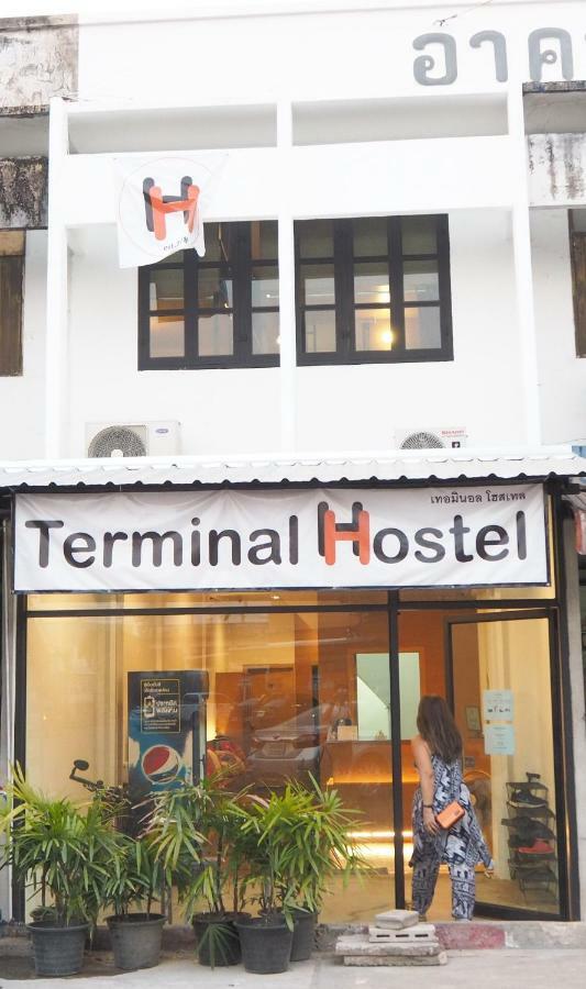 Terminal Hostel Lampang Exterior photo