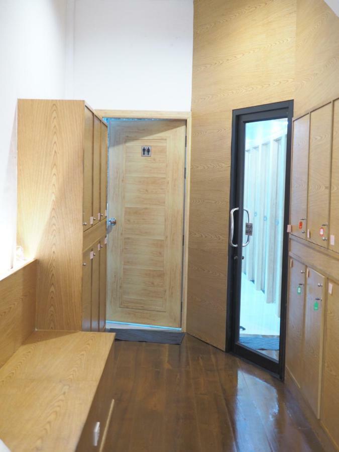 Terminal Hostel Lampang Exterior photo